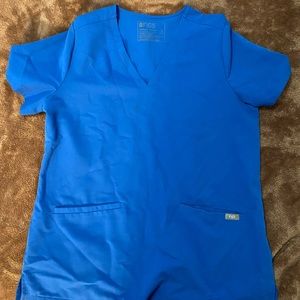 Figs scrub top. Royal blue